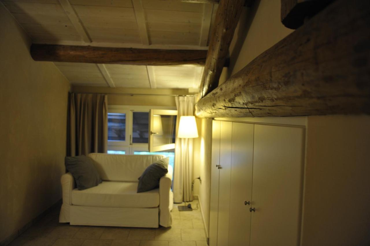 B&B Corte Cornalino Roverbella Luaran gambar